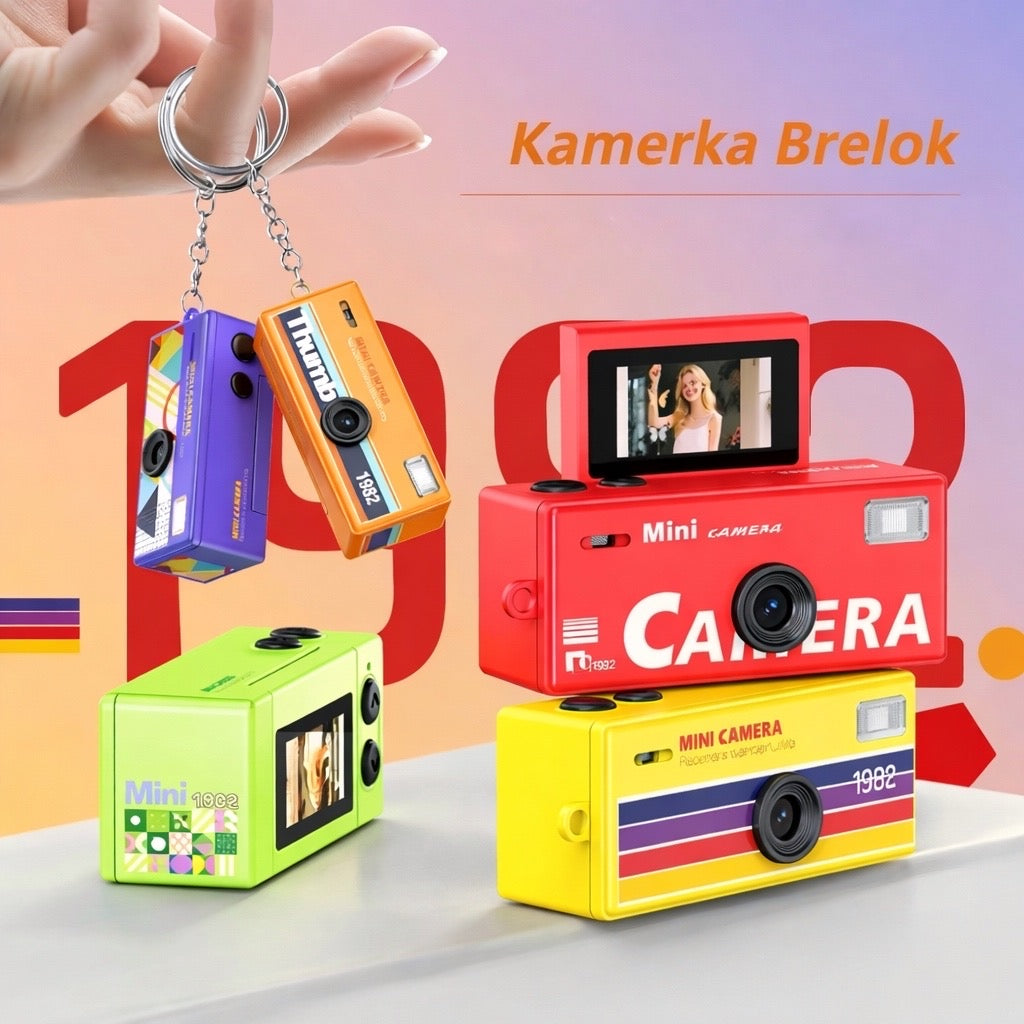 Retro 1982 Kamerka Brelok – Mini Aparat Cyfrowy CCD z Obracanym Ekranem Selfie, Stylowy Brelok & Kamera Podróżna